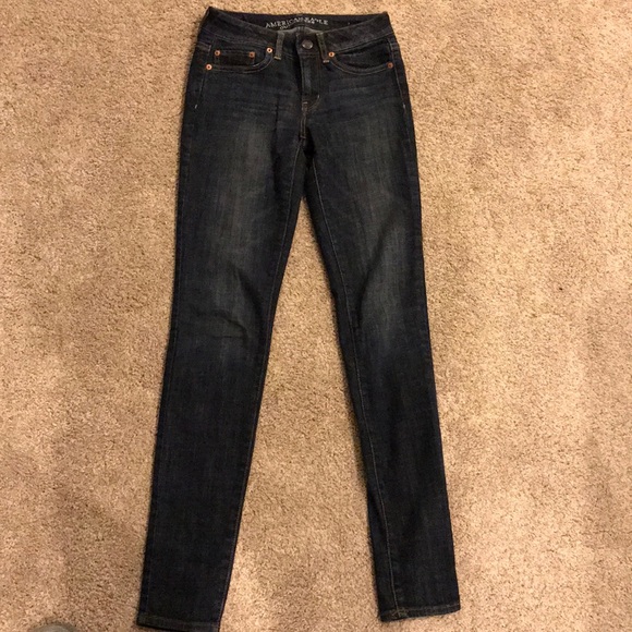 American Eagle Dark Wash Skinny Jeans - Picture 1 of 3